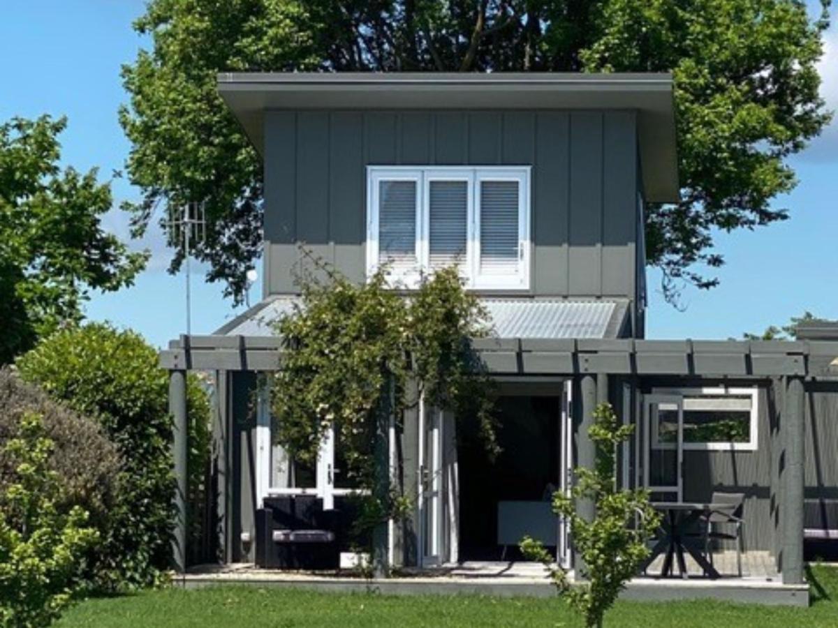Amuri Villas Clive Екстериор снимка